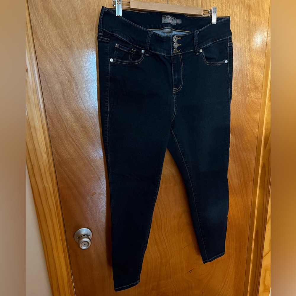 Torrid, 16S, Dark Blue, Skinny Jeans Jegging - EUC - Picture 6 of 9